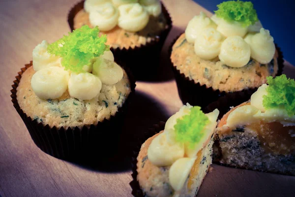 ıspanak yakın muffins