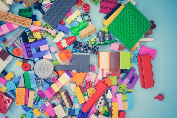 Renkli Çocuk Tasarımcısı Arka Plan