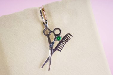 Taşlar ile güzel takı