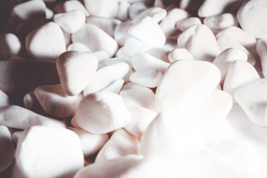 Arka plan beyaz çakıl