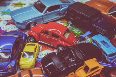 Oyuncak arabalar Doğum günü hediyesi