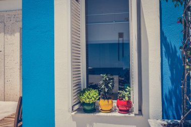 tencere ile güzel pencere