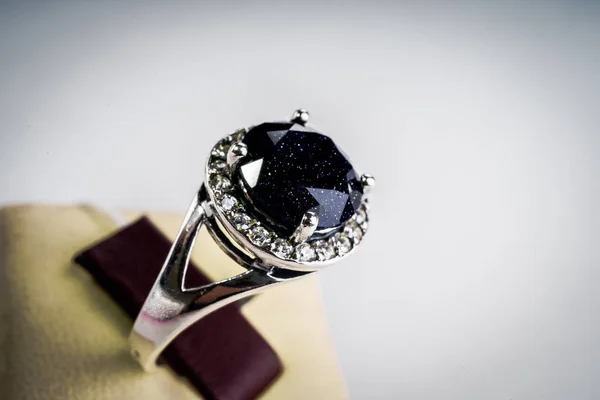 Beautiful Silver Ring Close — Stock Photo, Image