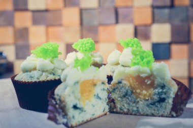 ıspanak yakın muffins