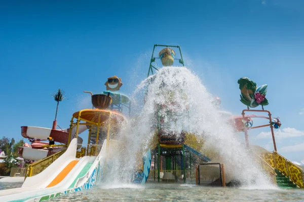 Parque acuático infantil en el resort — Foto de Stock