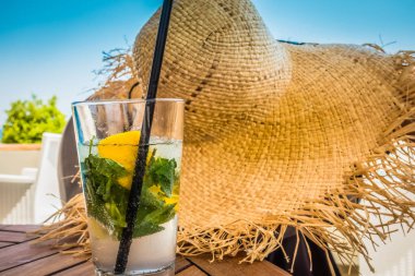 Tesiste Mojito kokteyli