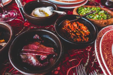 Türk restoranında atıştırmalıklar