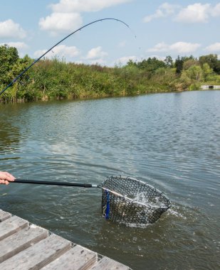 Alabalık balıkçılık Nehri üzerinde