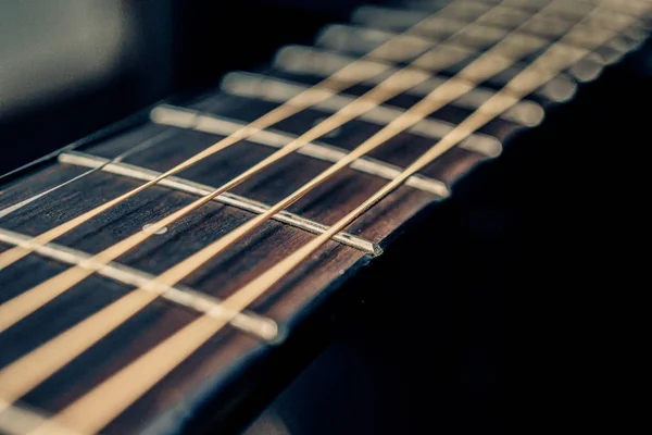 Akustik Gitar Yakın Görünüm — Stok fotoğraf