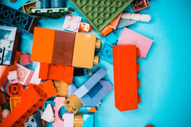 Renkli Çocuk Tasarımcısı Arka Plan