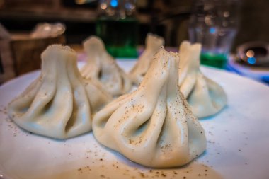 Lezzetli taze sulu khinkali