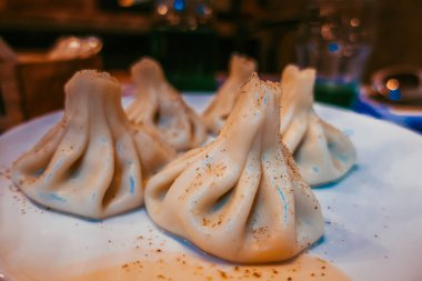 Lezzetli taze sulu khinkali