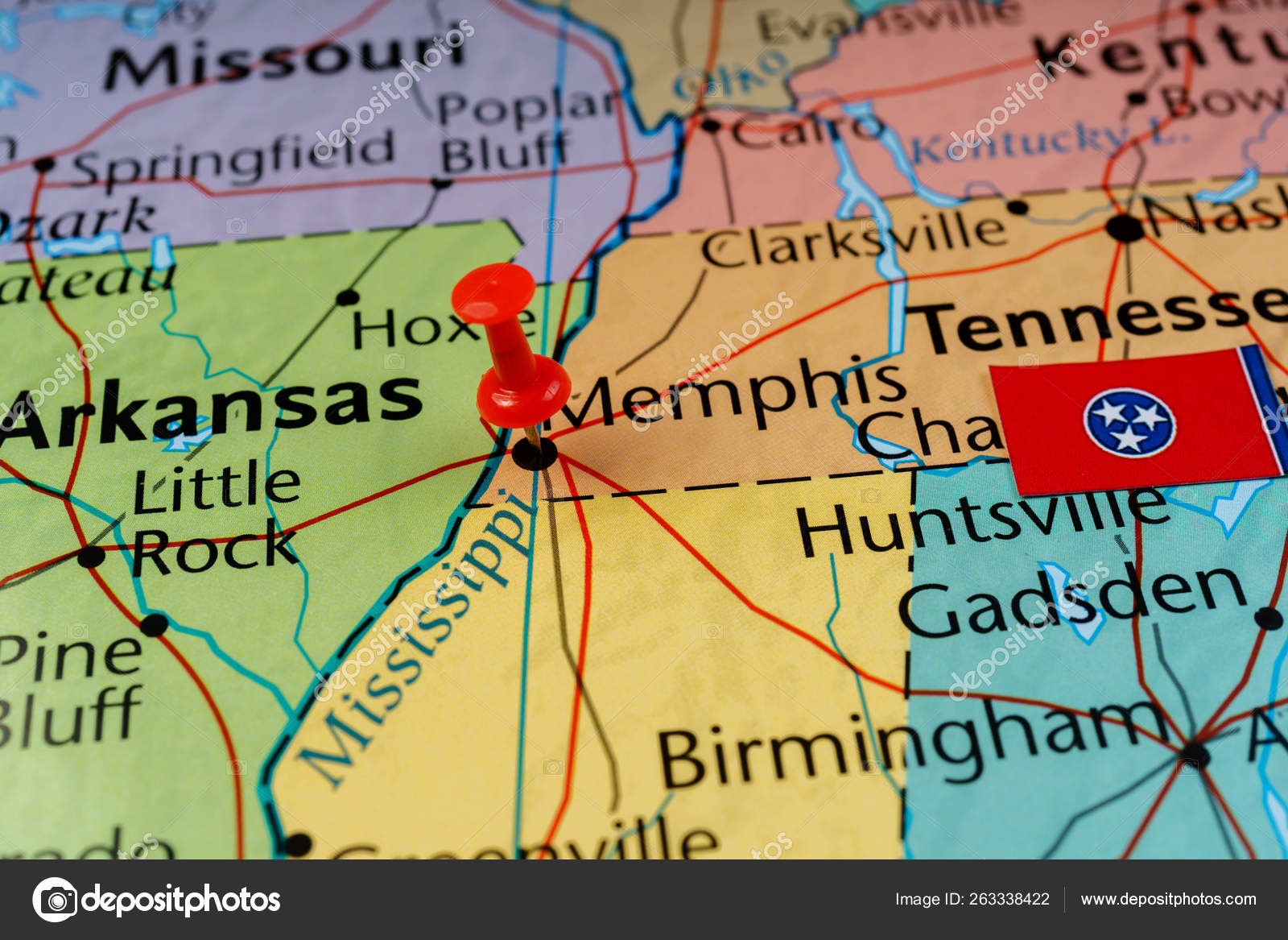 Louisville, Kentucky, USA City Map - Travel Pin - Louisville