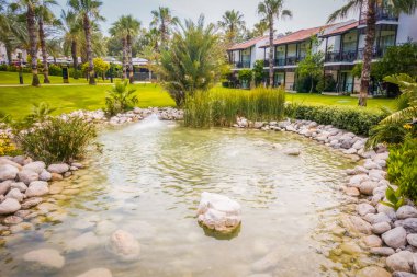 Deniz kenarındaki güzel resort peyzaj