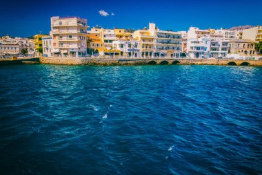 Seascape. Girit'e deniz gezisi