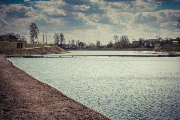 Rybaření na jezeře — Stock fotografie