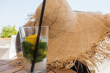 Tesiste Mojito kokteyli