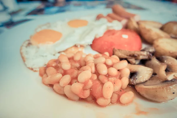 プレート上の英語の朝食 — ストック写真