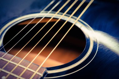 akustik gitar