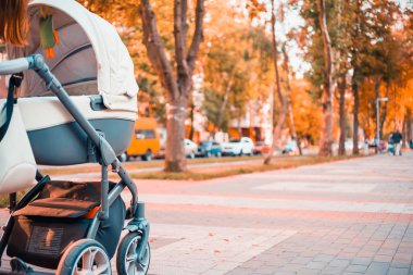 bir yürüyüş için yeşil puset