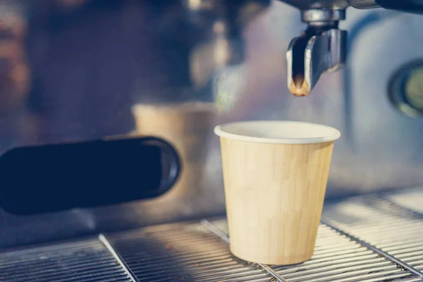 Kahve Makinesi Kafede Capkake — Stok fotoğraf