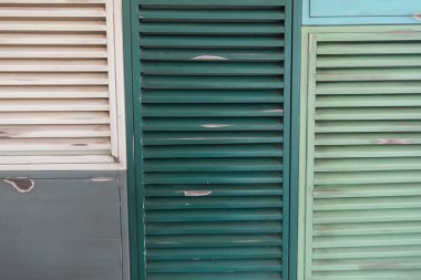 Çok renkli panjurlar, doku