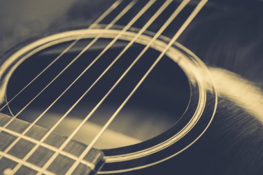 Akustik gitar yakın görünüm