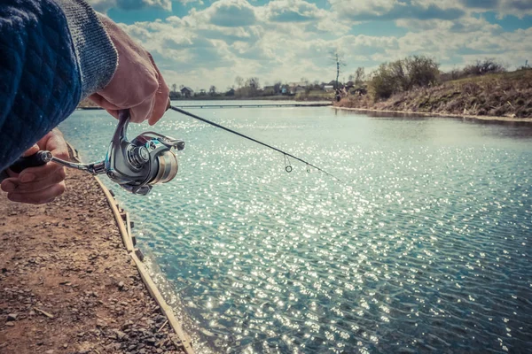 Fishing on the lake — Stock Photo, Image