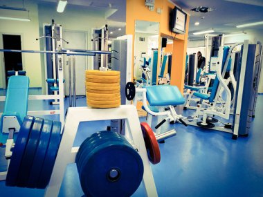 spor salonunda bar için ekipman