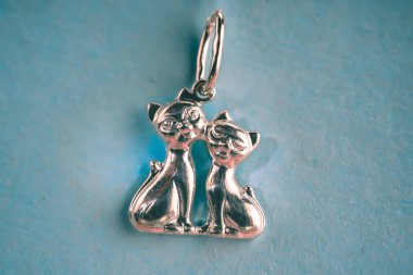 Taşlar ile güzel takı