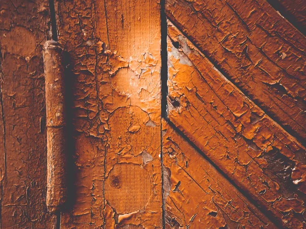 Door hinge on the old doors — Stock Photo, Image