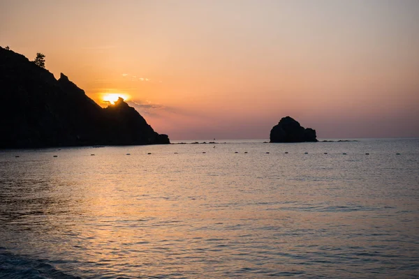 Plage au lever du soleil — Photo