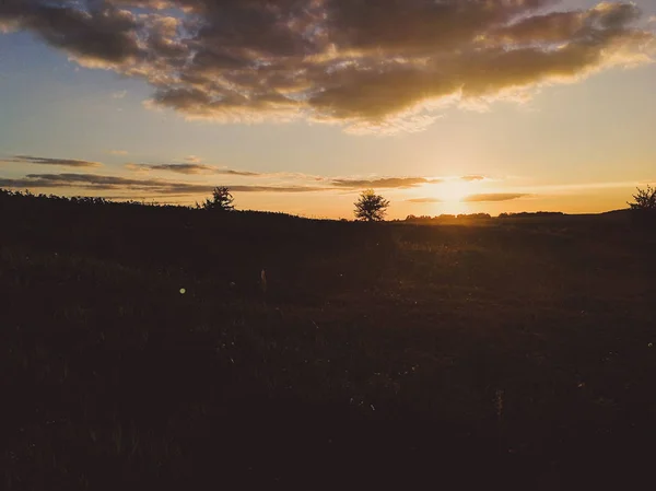 Красиві вечірній захід сонця — стокове фото
