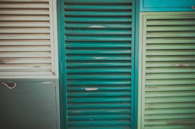 Çok renkli panjurlar, doku