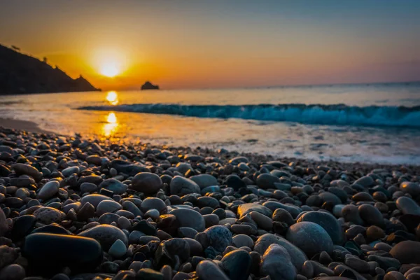 Magnífico nascer do sol no mar — Fotografia de Stock