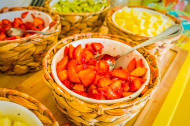 Dondurma için lezzetli soslar