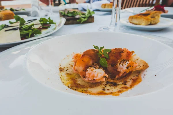 Shrimp Cooked White Plate — Stock Photo, Image