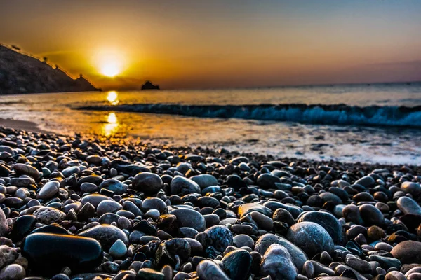 Herrlicher Sonnenaufgang über dem Meer — Stockfoto