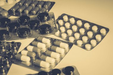 Arka plan üzerinde tıbbi bir konu, ilaç, ilaç