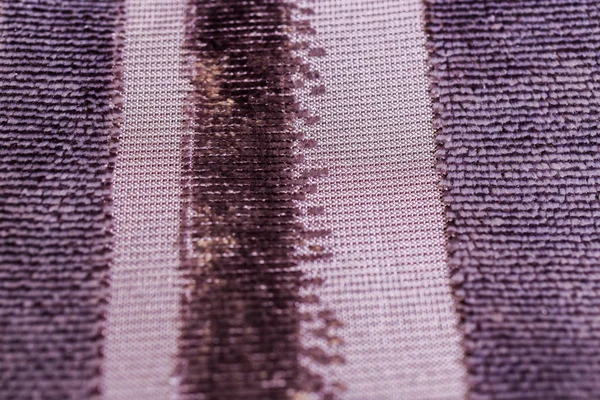 Pano roxo com um padrão — Fotografia de Stock