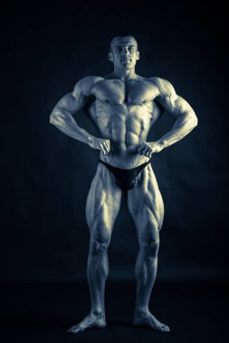 vücut geliştirmeci siyah