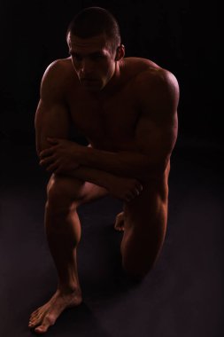 vücut geliştirmeci siyah