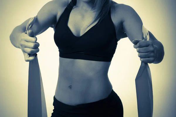 女子健身器材的背景 — 图库照片