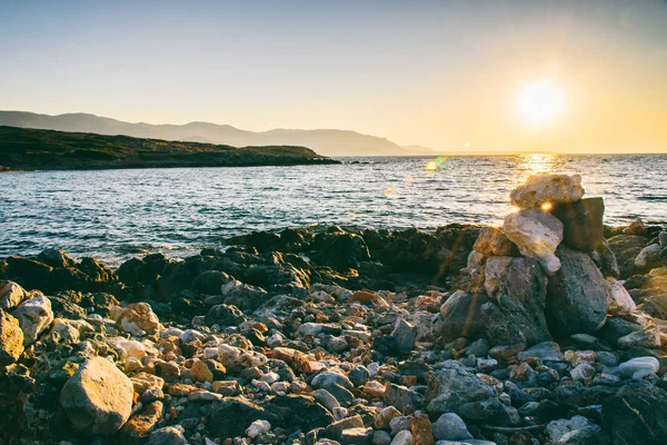 Puesta de sol sobre el mar —  Fotos de Stock