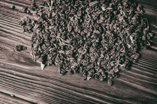 Green tea on a wooden background — Stock Photo, Image