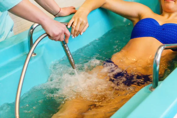 Procedura di massaggio subacqueo — Foto Stock