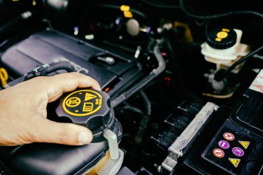 Arabanın motoru teknik onay