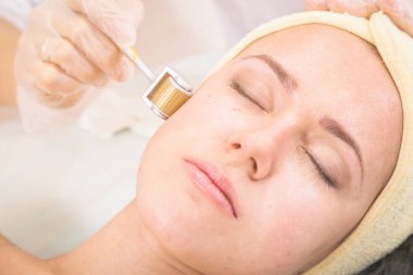 Spa salonu arka planında kozmetoloji