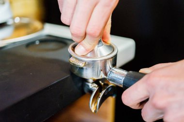 kahve makinesi kahve yapmak