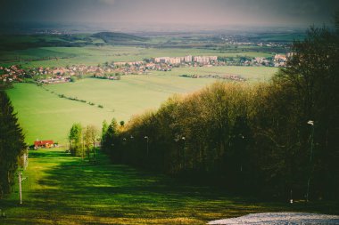 Dağlık arazinin zarif görünümü